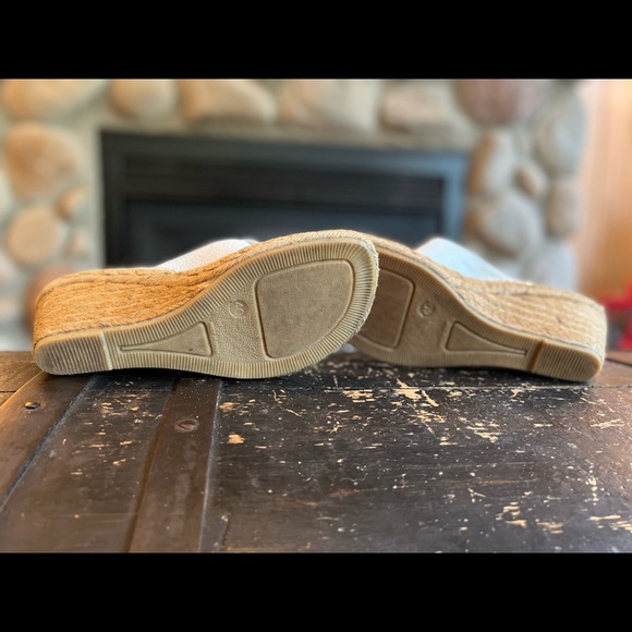 Burberry Shoes | Burberry Check Espadrille Wedge Sandals | Color: Tan/white sz40 - Picture 5 of 7